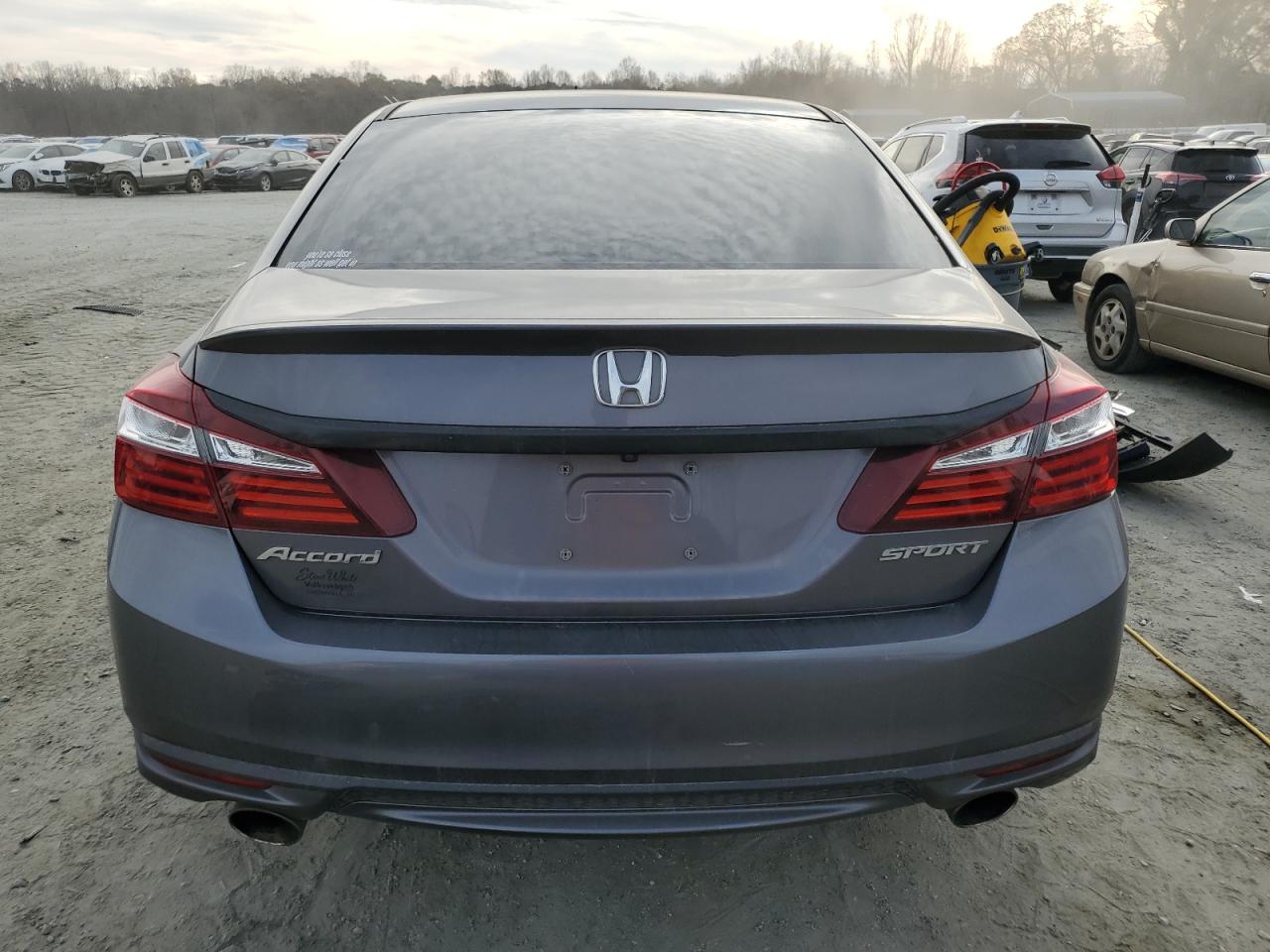 2016 Honda Accord VIN 1HGCR2F52GA215628 Copart auction photo, front end damage thumbnail 6