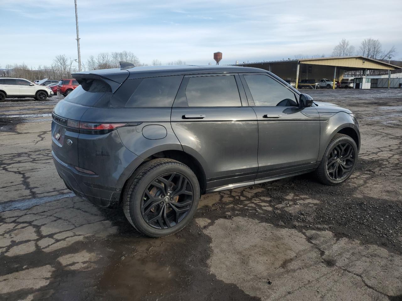 2020 Land Rover Range Rover VIN SALZL2GX3LH097559 Copart auction photo, front end / minor dent/scratches damage thumbnail 3