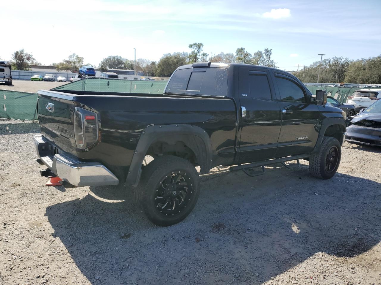 2015 Toyota Tundra VIN 5TFRM5F17FX091213 Copart auction photo, normal wear damage thumbnail 3