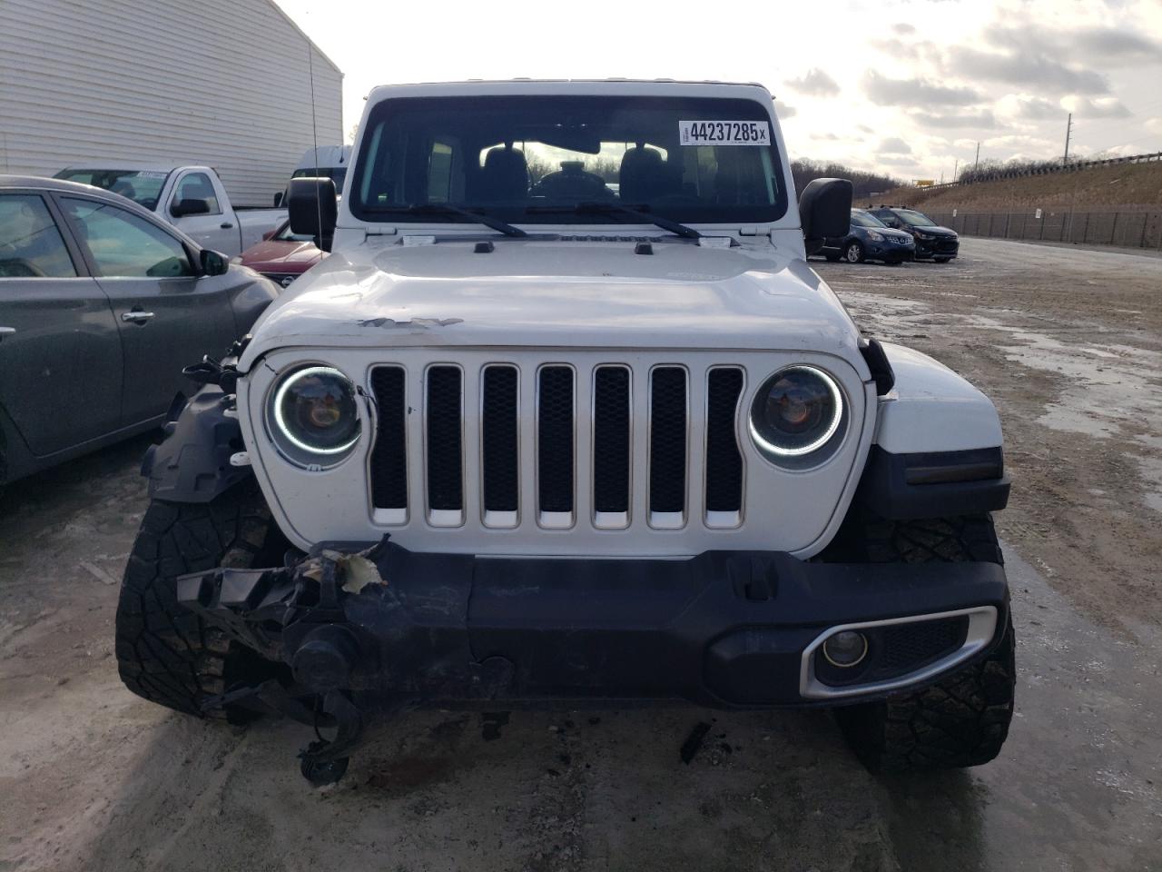 2019 Jeep Wrangler VIN 1C4HJXEN8KW586007 Copart auction photo, front end / rear end damage thumbnail 5