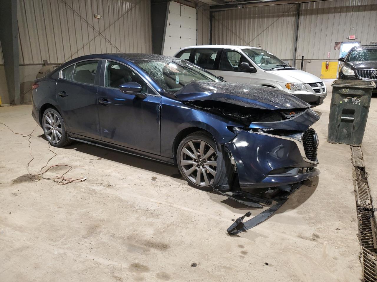 2021 Mazda 3 VIN JM1BPABL0M1322526 Copart auction photo, front end damage thumbnail 4