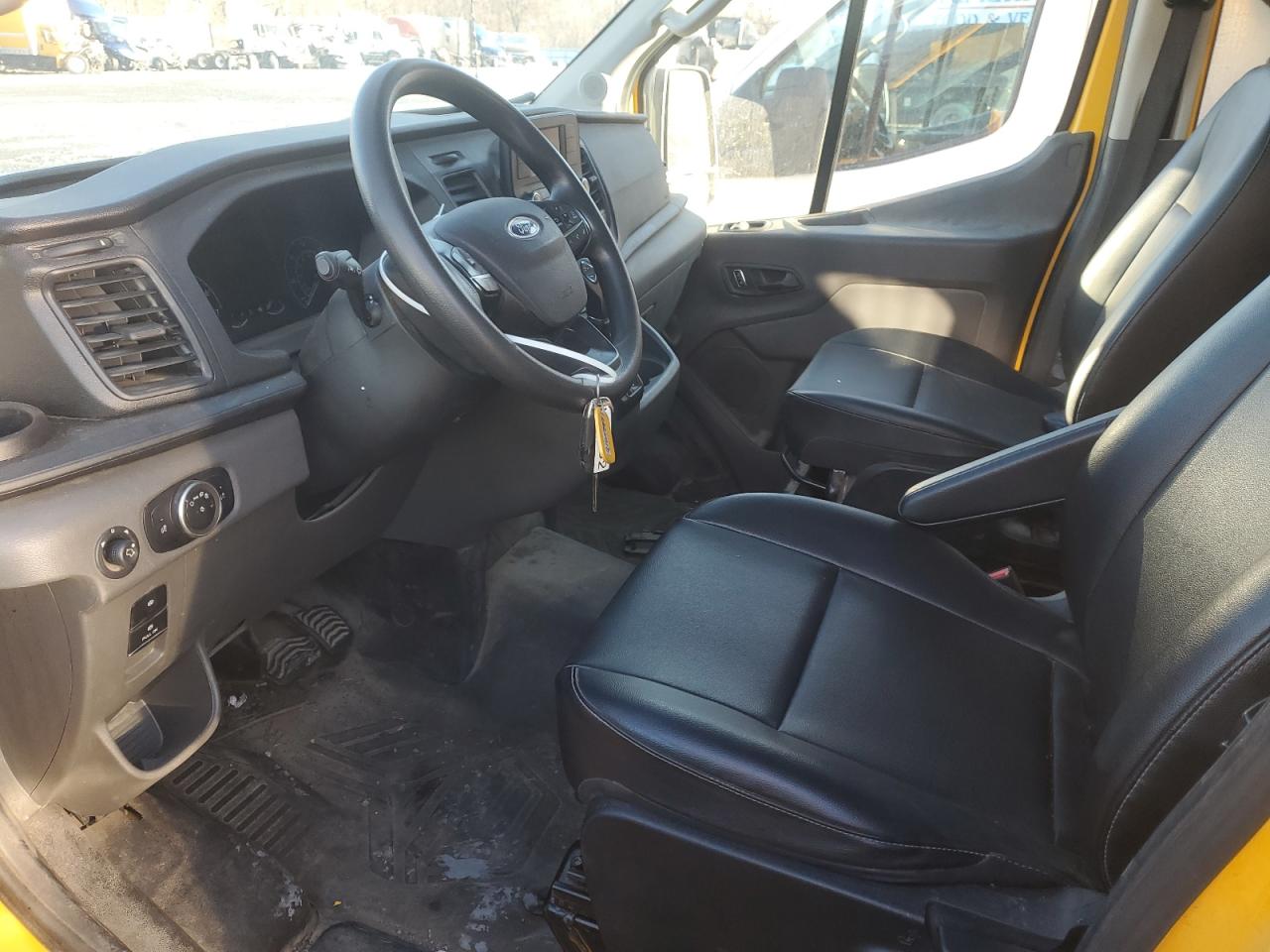 2023 Ford Transit VIN 1FTBR1X86PKA38461 Copart auction photo, rear end / minor dent/scratches damage thumbnail 7