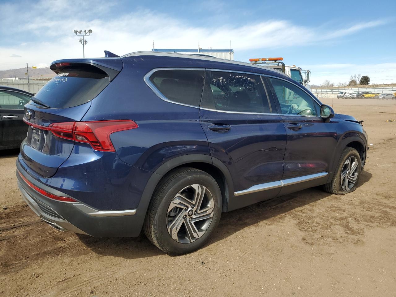 2021 Hyundai Santa Fe VIN 5NMS24AJ3MH326687 Copart auction photo, front end damage thumbnail 3