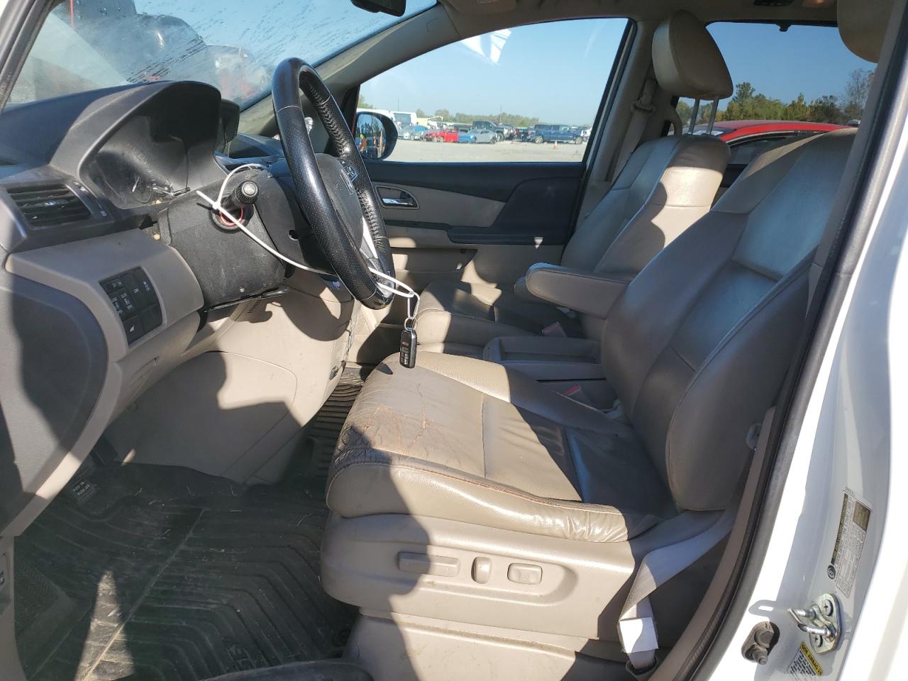 2014 Honda Odyssey VIN 5FNRL5H65EB036814 Copart auction photo, front end damage thumbnail 7