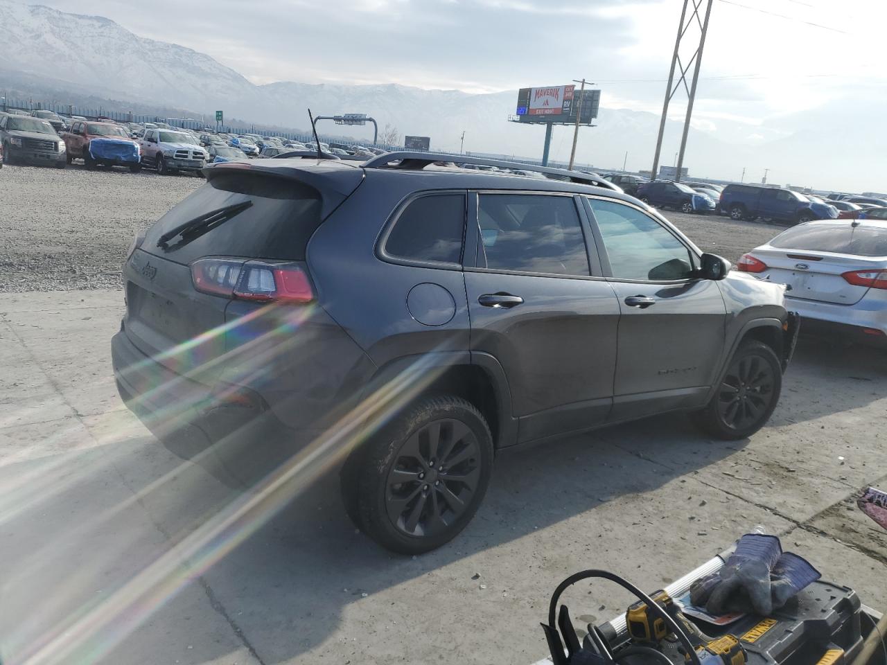 2021 Jeep Grand Cherokee VIN 1C4PJMMX4MD194685 Copart auction photo, front end / rear end damage thumbnail 3