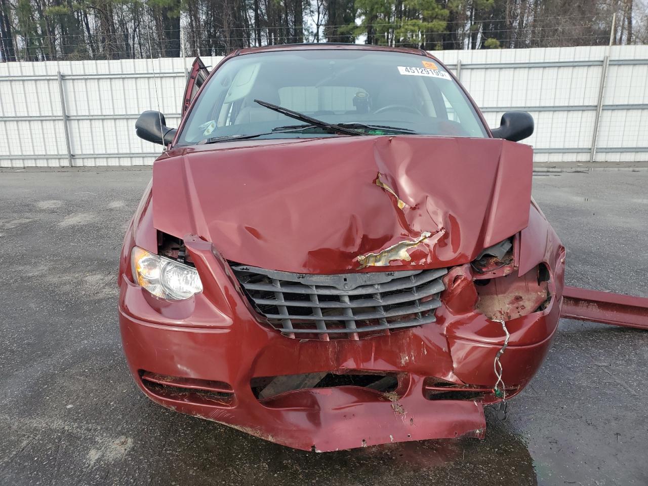 2007 Chrysler Town & Country VIN 2A4GP54L97R315885 Copart auction photo, front end damage thumbnail 5