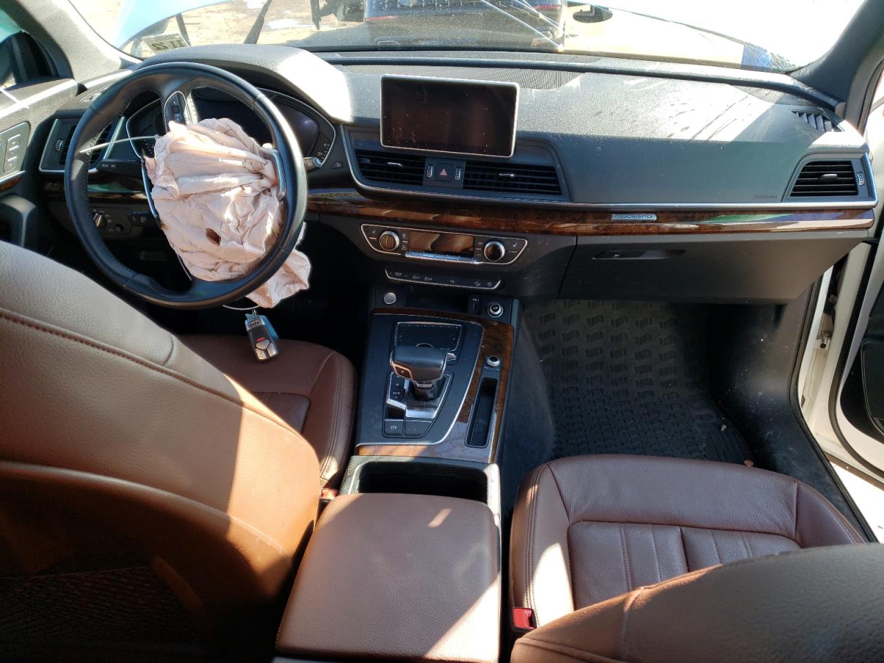 2018 Audi Q5 VIN WA1BNAFY5J2085544 Copart auction photo, side / front end damage thumbnail 8