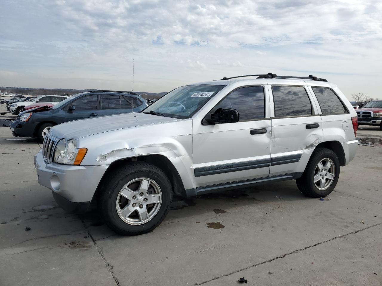 2005 Jeep Grand Cherokee VIN 1J4GR48K75C602914