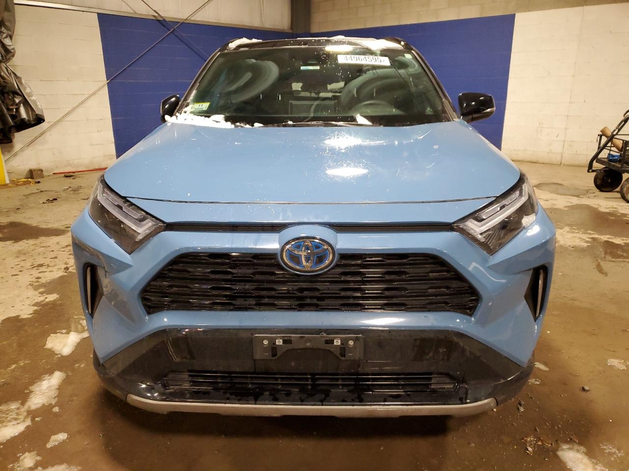 2022 Toyota RAV 4 VIN 4T3E6RFV2NU100406 Copart auction photo, rear end / side damage thumbnail 5