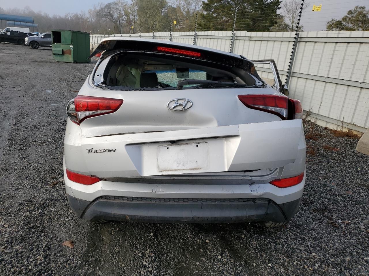 2018 Hyundai Tucson VIN KM8J33A46JU720519 Copart auction photo, all over damage thumbnail 6