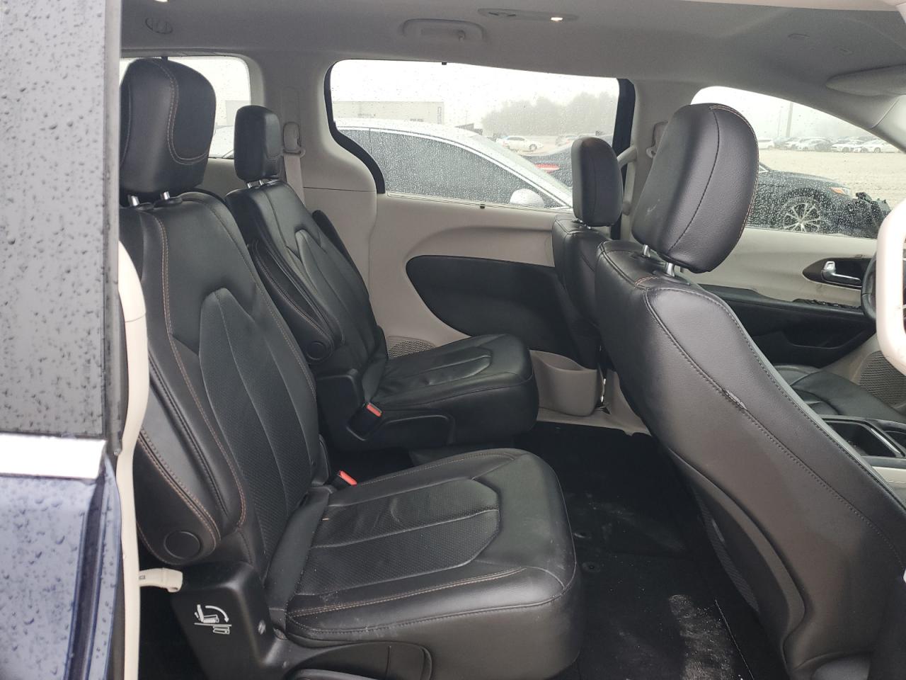 2019 Chrysler Pacifica VIN 2C4RC1BG4KR617697 Copart auction photo, front end / side damage thumbnail 11