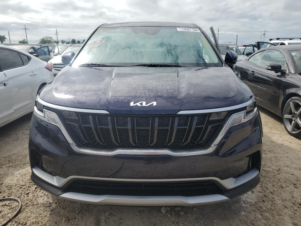 2024 KIA Carnival VIN KNDNB4H32R6381026 Copart auction photo, water/flood damage thumbnail 5