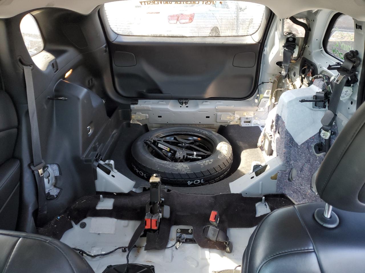 2019 Jeep Grand Cherokee VIN 1C4PJMLB7KD127100 Copart auction photo, rear end / side damage thumbnail 10