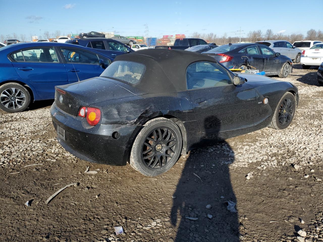 2003 BMW Z4 VIN 4USBT53423LU05849 Copart auction photo, rear end damage thumbnail 3