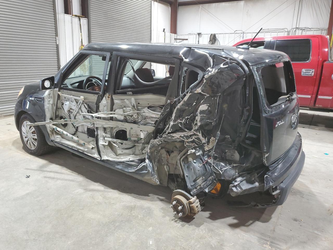 2011 KIA Soul VIN KNDJT2A11B7221079 Copart auction photo, rear end / side damage thumbnail 2