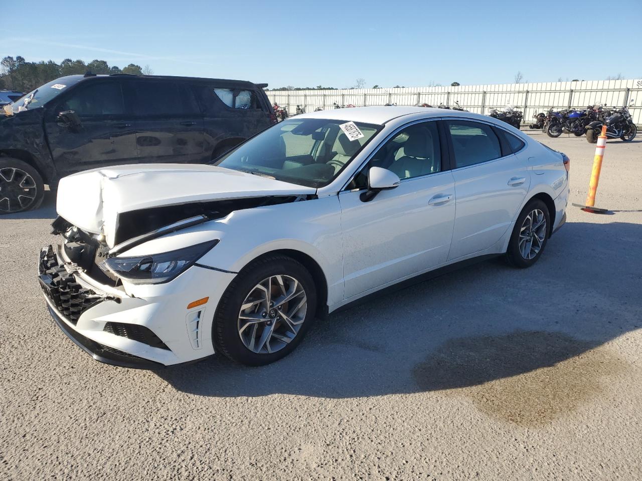 2021 Hyundai Sonata VIN 5NPEL4JA4MH104043