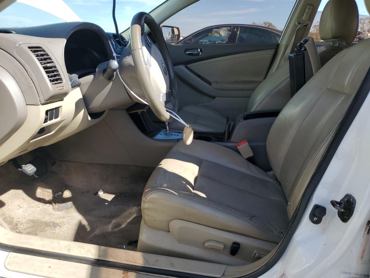 2009 Nissan Altima VIN 1N4AL21E29N424156 Copart auction photo, minor dent/scratches damage thumbnail 7
