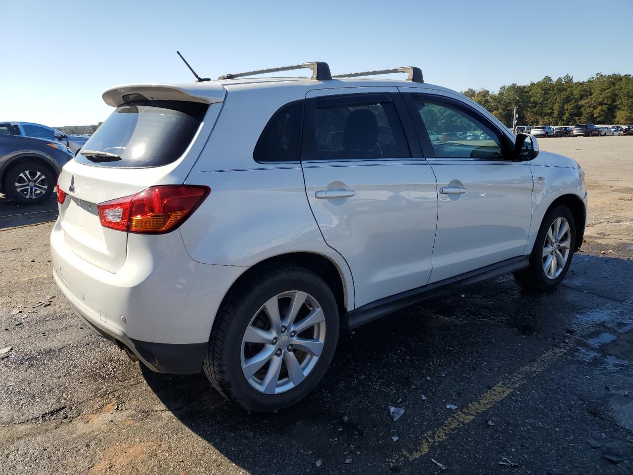 2014 Mitsubishi Outlander VIN 4A4AP4AU7EE016207 Copart auction photo, front end damage thumbnail 3