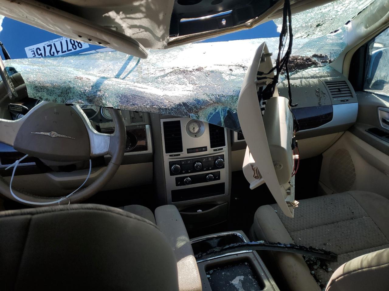 2010 Chrysler Town & Country VIN 2A4RR5D15AR153049 Copart auction photo, rollover damage thumbnail 8