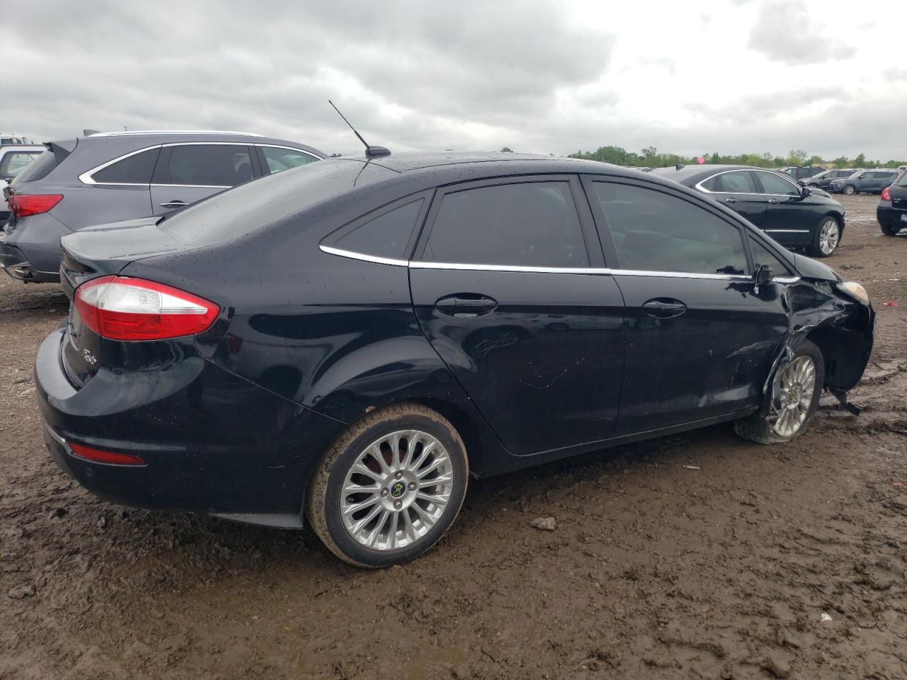 2016 Ford Fiesta VIN 3FADP4CJ1GM146770 Copart auction photo, front end / side damage thumbnail 3