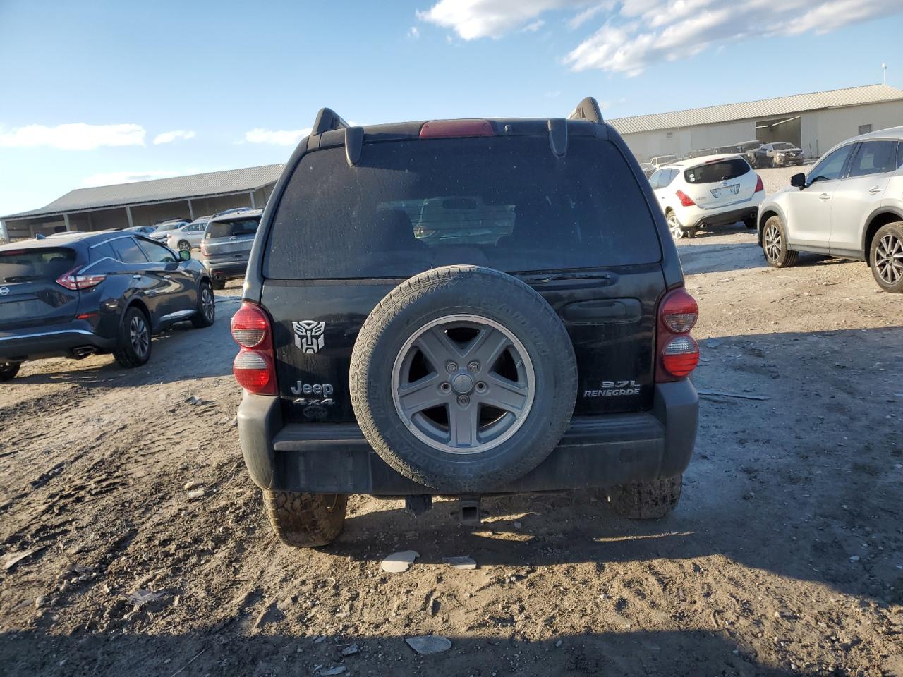2005 Jeep Liberty (North America) VIN 1J4GL38K15W538914 Copart auction photo, front end / undercarriage damage thumbnail 6