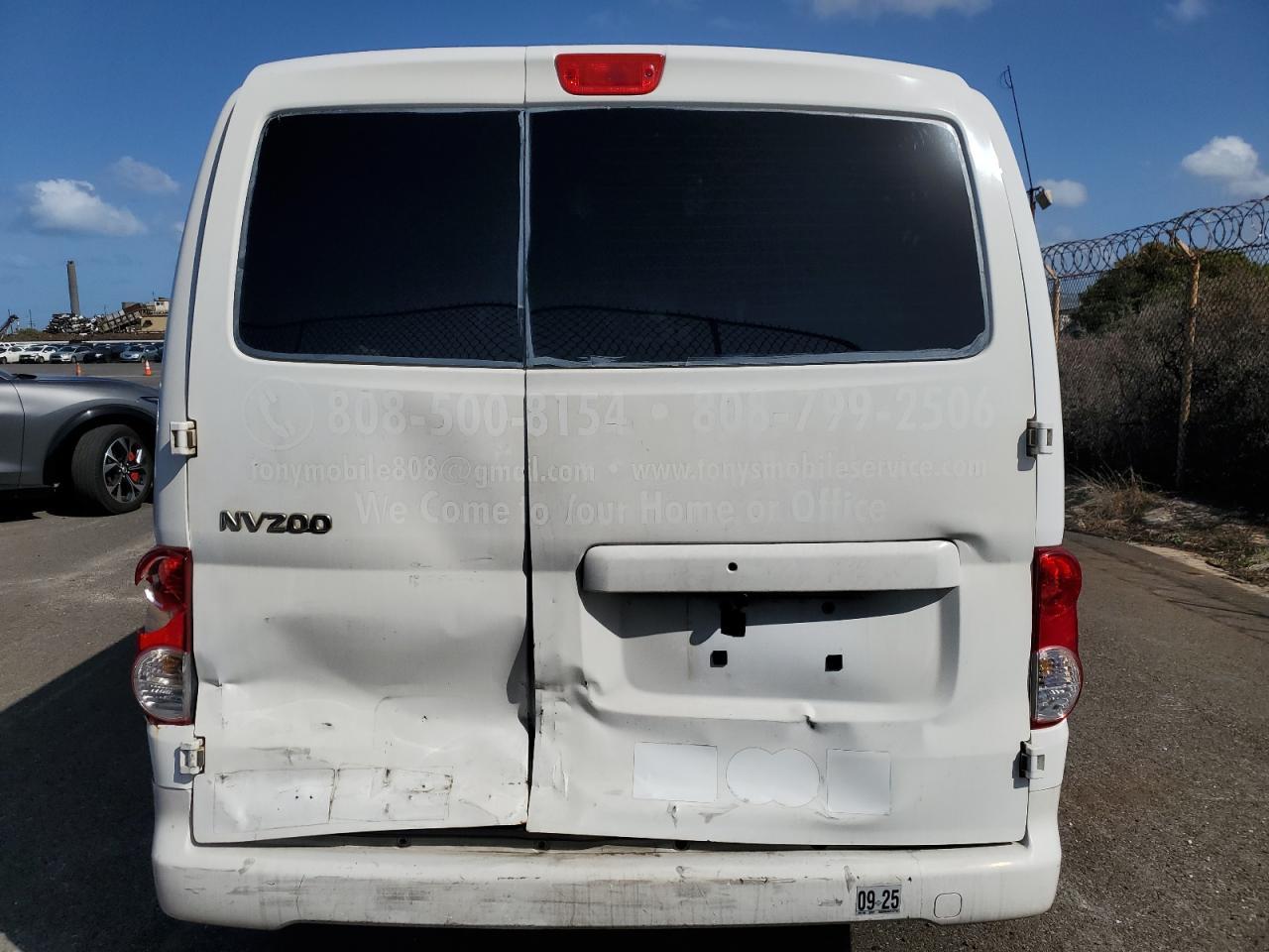 2015 Nissan NV VIN 3N6CM0KN8FK727749 Copart auction photo, side / rear end damage thumbnail 10