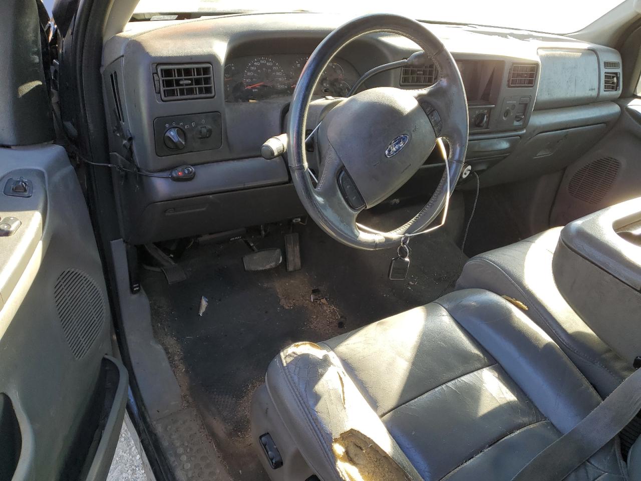 2003 Ford F250 VIN 1FTNX20L53EB94216 Copart auction photo, all over damage thumbnail 8