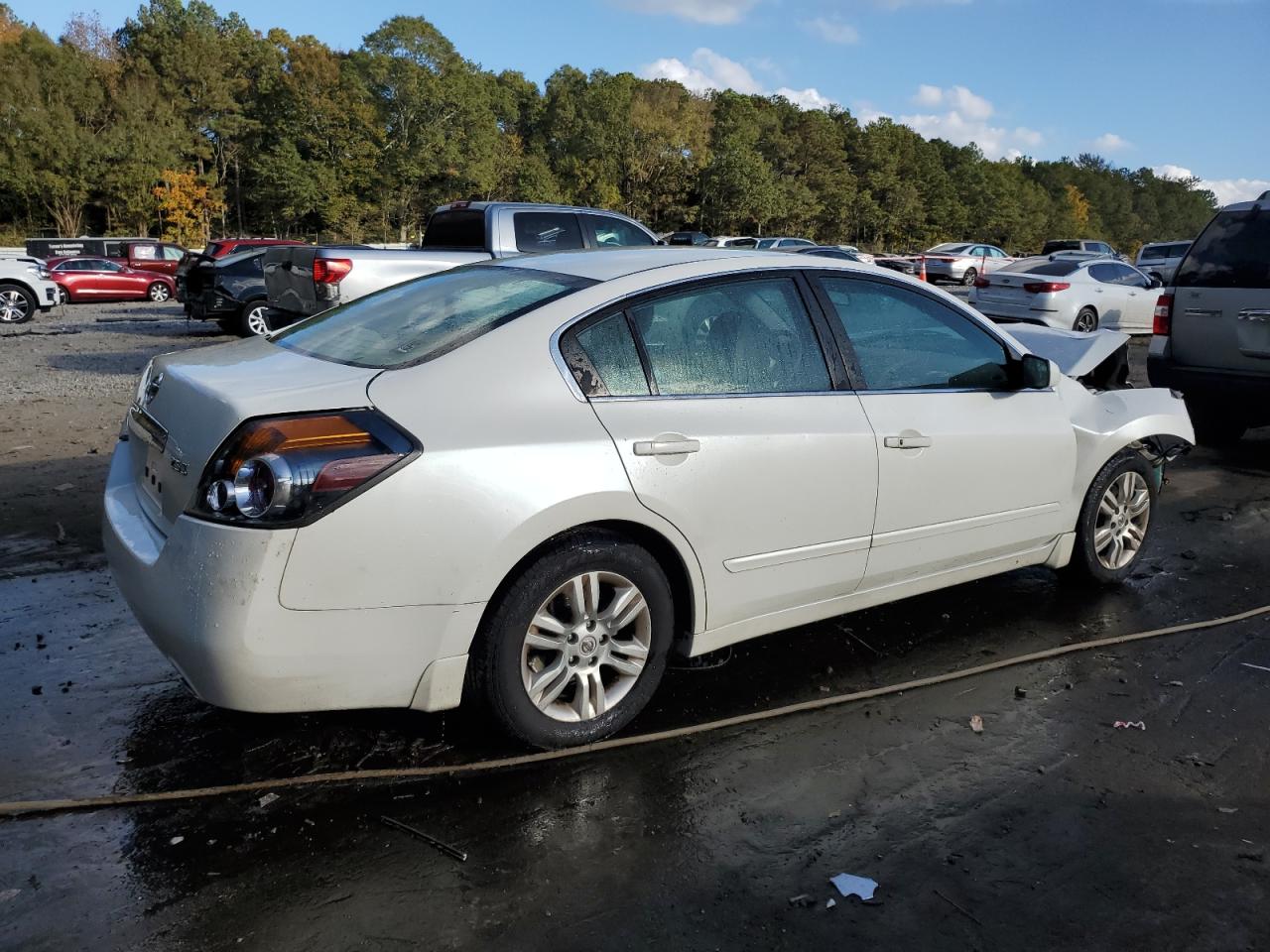 2011 Nissan Altima VIN 1N4AL2AP2BN437285 Copart auction photo, front end damage thumbnail 3