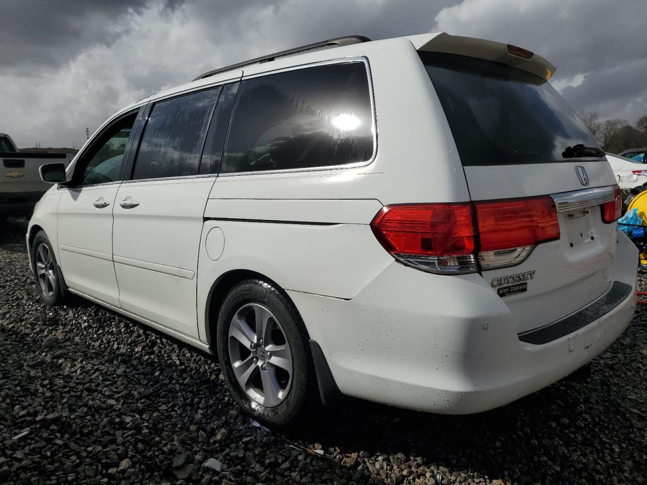 2009 Honda Odyssey VIN 5FNRL38979B009988 Copart auction photo, rear end / minor dent/scratches damage thumbnail 2