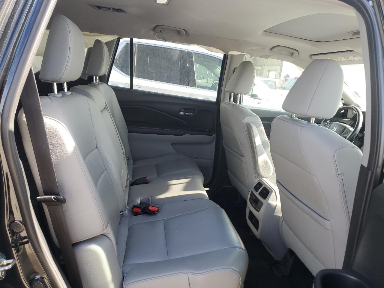 2016 Honda Pilot VIN 5FNYF5H52GB056385 Copart auction photo, undercarriage / all over damage thumbnail 11