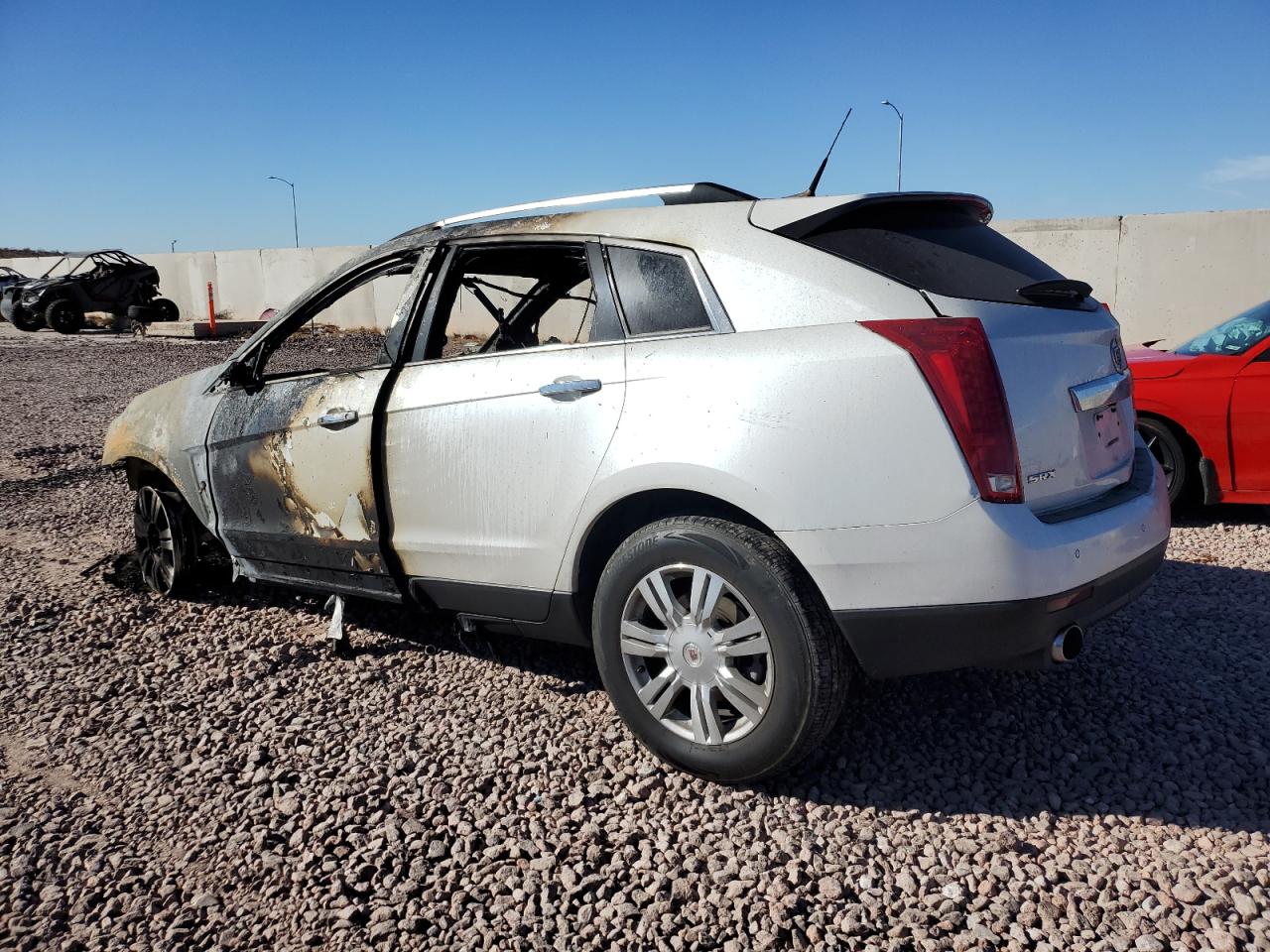 2010 Cadillac SRX VIN 3GYFNAEY3AS564133 Copart auction photo, burn damage thumbnail 2