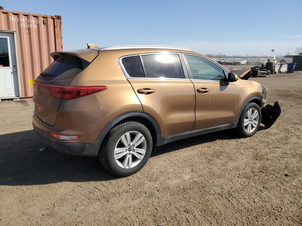 2017 KIA Sportage VIN KNDPM3ACXH7053238 Copart auction photo, front end damage thumbnail 3