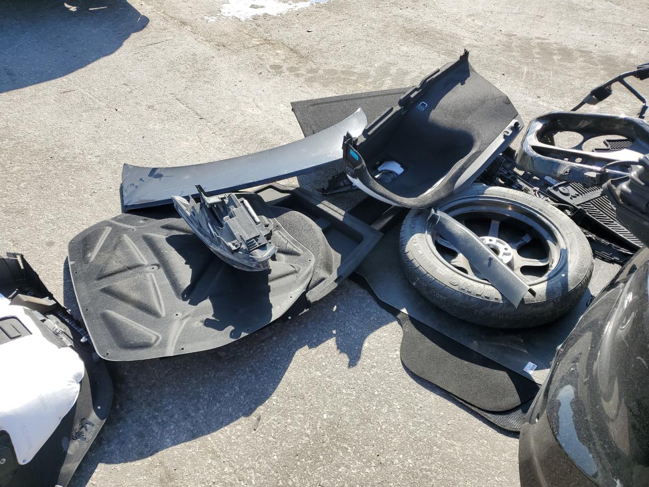 2019 KIA Stinger VIN KNAE55LC4K6059351 Copart auction photo, front end damage thumbnail 12