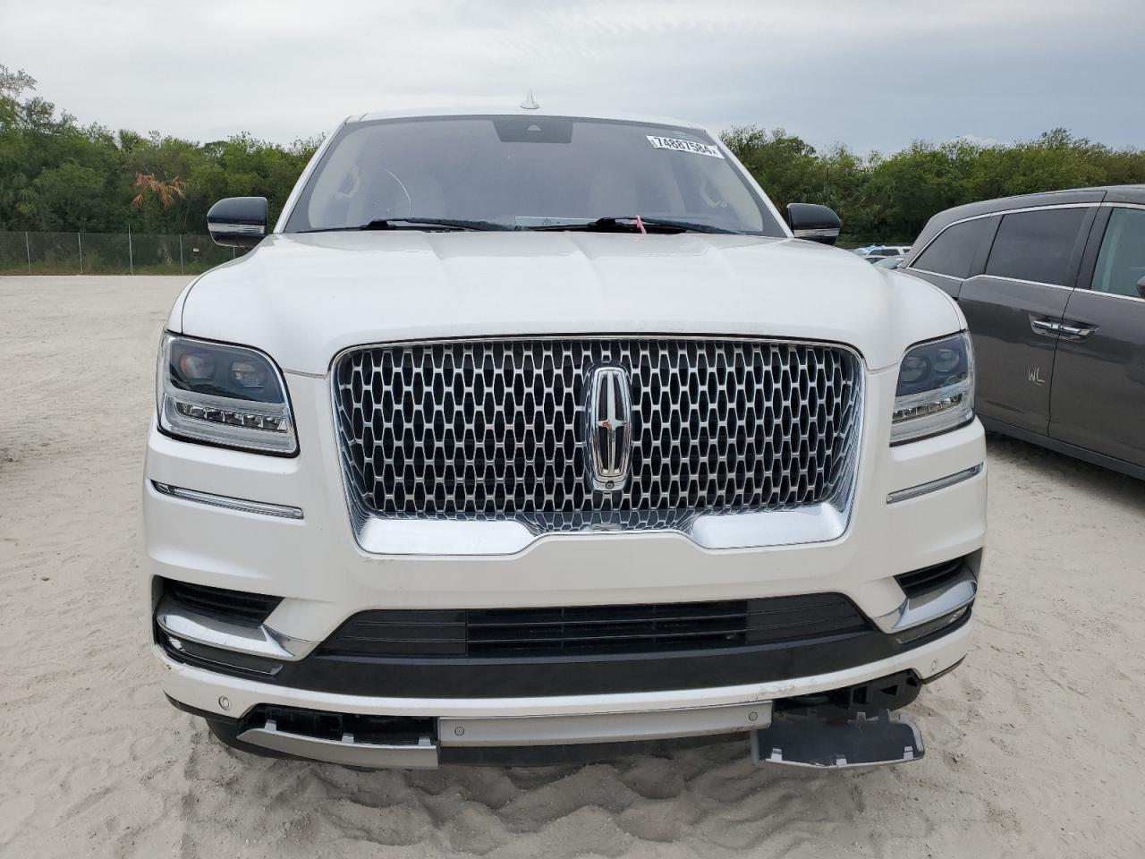 2018 Lincoln Navigator VIN 5LMJJ2LT9JEL01012 Copart auction photo, water/flood / hail damage thumbnail 5