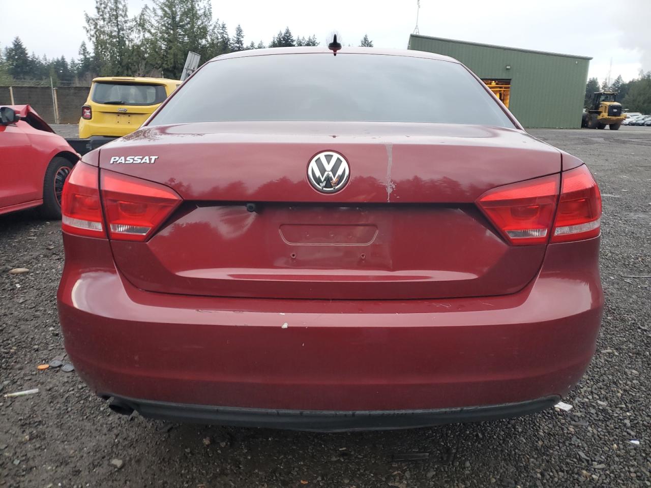 2015 Volkswagen Passat VIN 1VWAT7A30FC100374 Copart auction photo, minor dent/scratches damage thumbnail 6