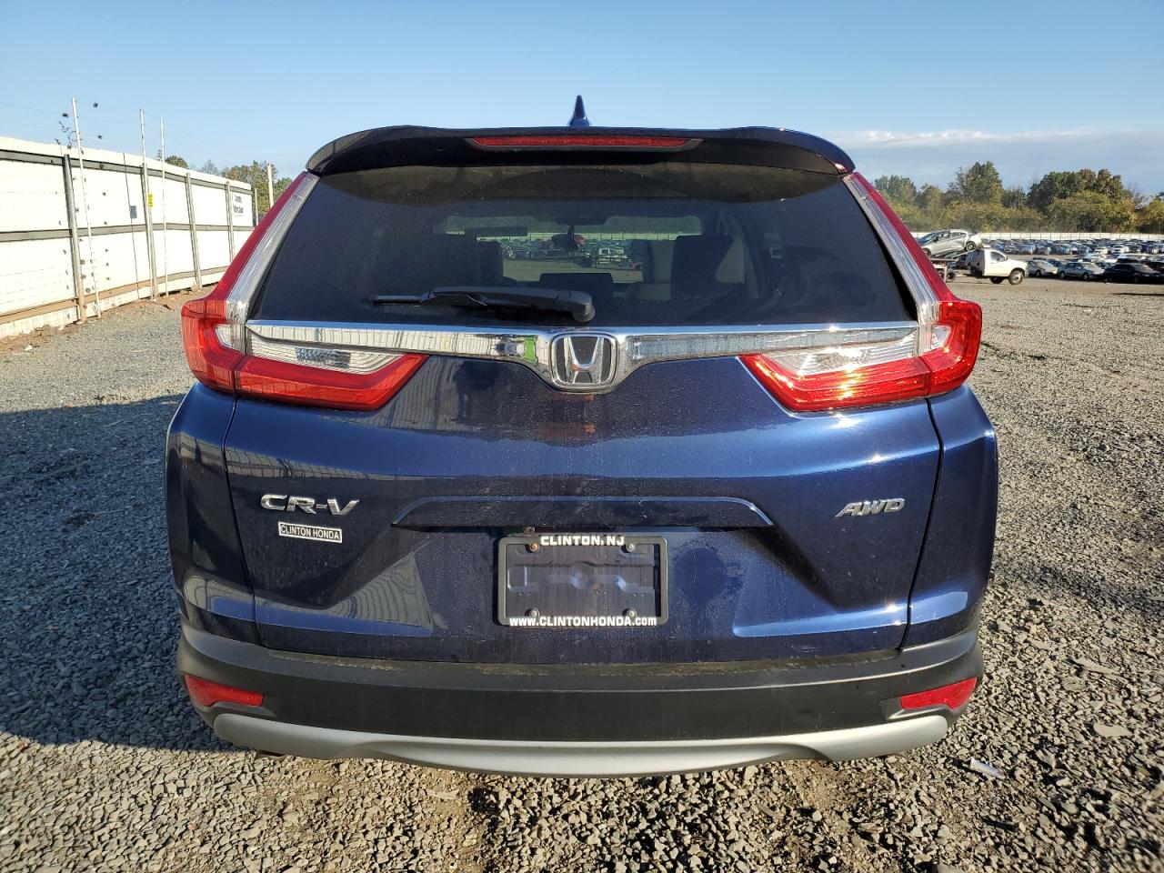 2017 Honda CR-V VIN 2HKRW2H88HH665030 Copart auction photo, side / front end damage thumbnail 6