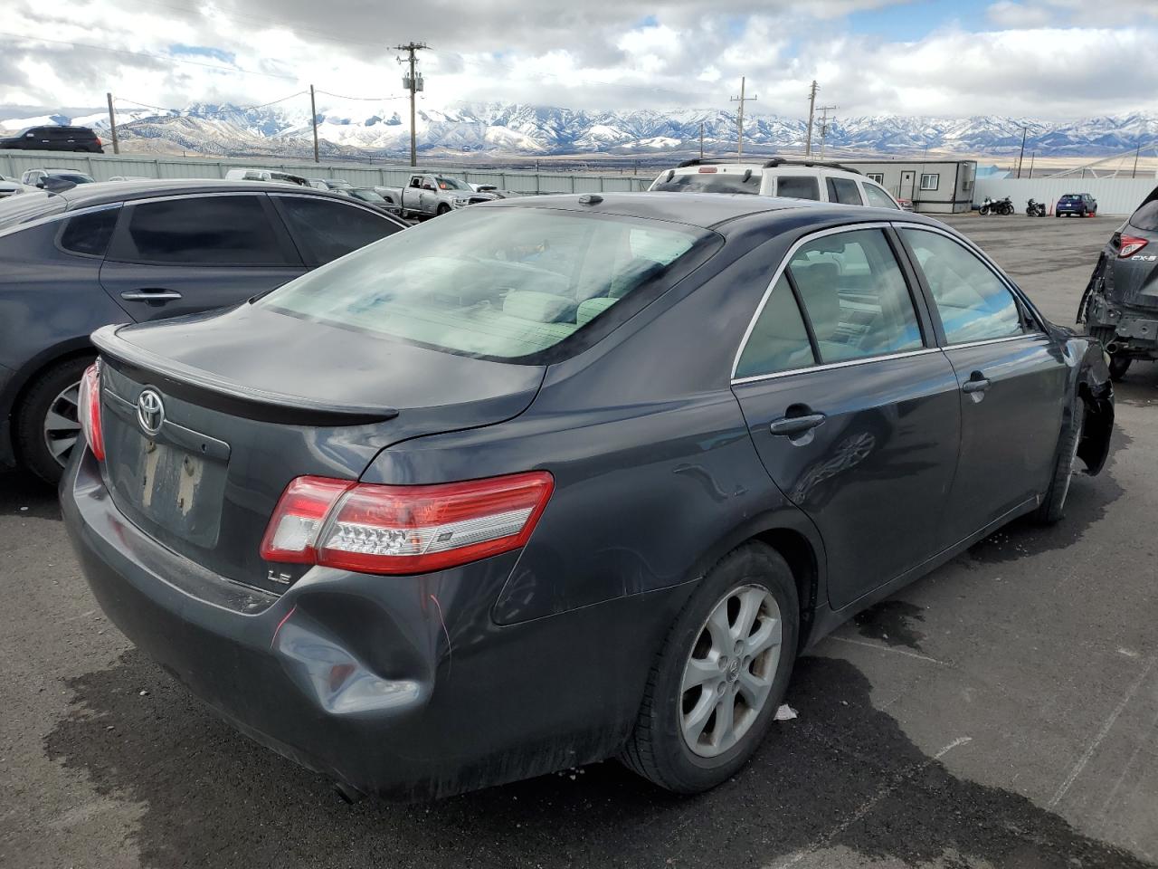 2011 Toyota Camry VIN 4T1BF3EK8BU653363 Copart auction photo, side damage thumbnail 3