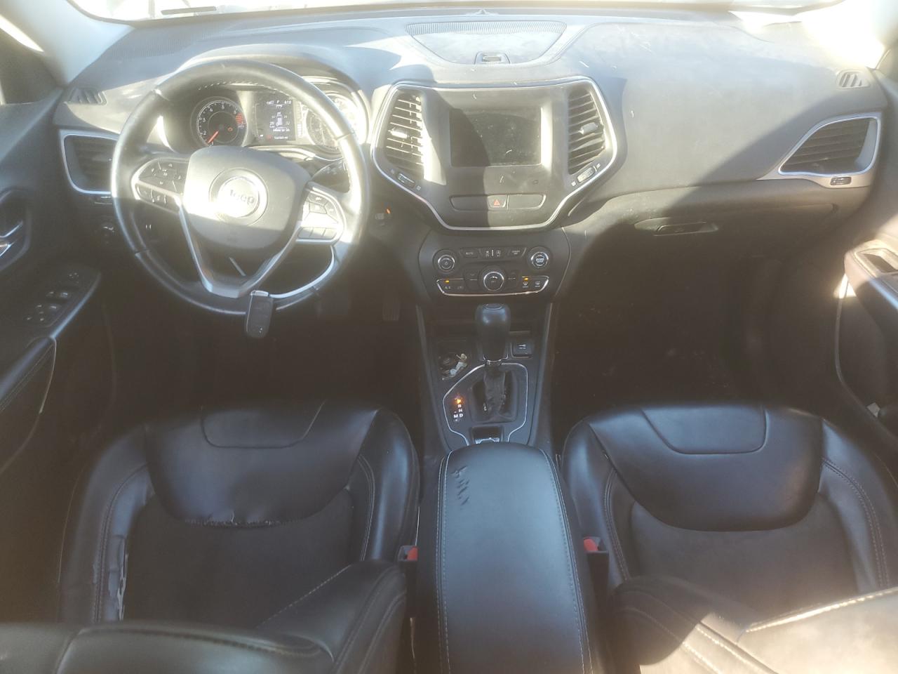 2019 Jeep Grand Cherokee VIN 1C4PJLLB0KD204187 Copart auction photo, front end damage thumbnail 8