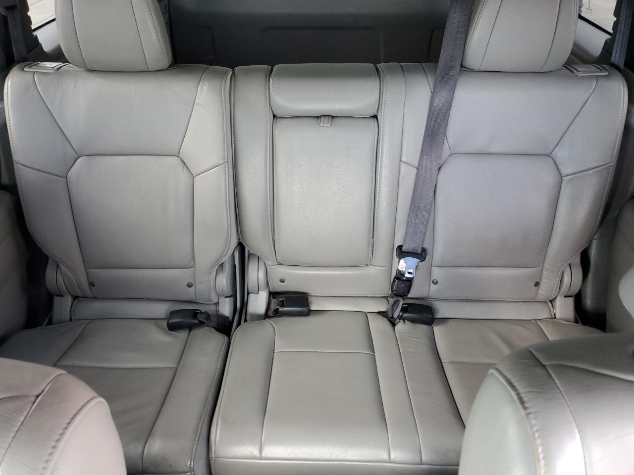 2015 Honda Pilot VIN 5FNYF4H53FB030371 Copart auction photo, minor dent/scratches damage thumbnail 10