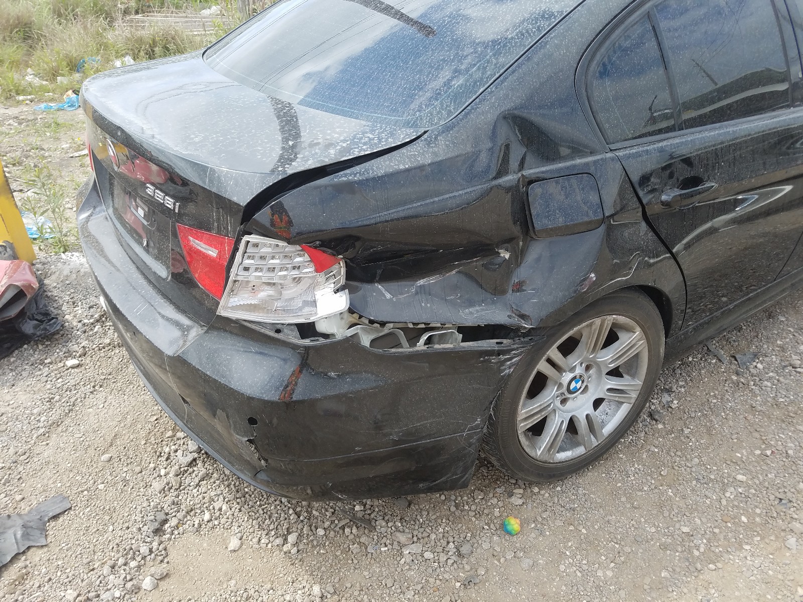 2010 BMW 3er VIN WBAPH7G5XANM53786 Copart auction photo, side / rear end damage thumbnail 9