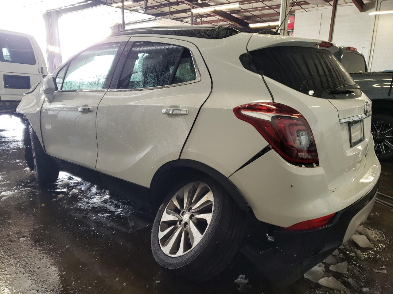 2020 Buick Encore VIN KL4CJESB7LB072614 Copart auction photo, front end / undercarriage damage thumbnail 2