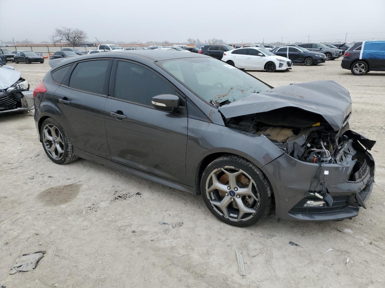 2017 Ford Focus VIN 1FADP3L97HL299155 Copart auction photo, front end damage thumbnail 4