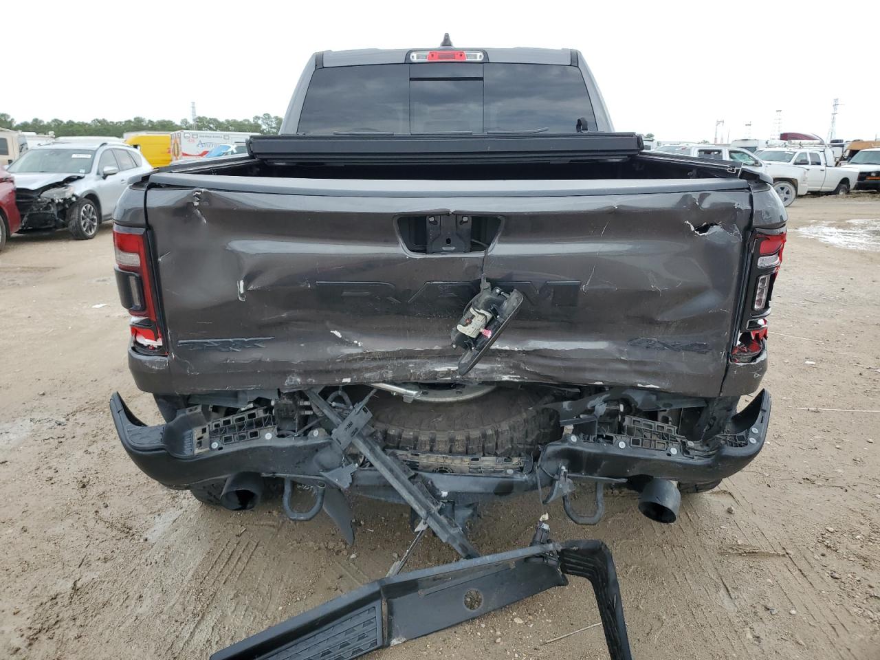 2021 RAM 1500 VIN 1C6SRFU98MN806372 Copart auction photo, rear end damage thumbnail 6