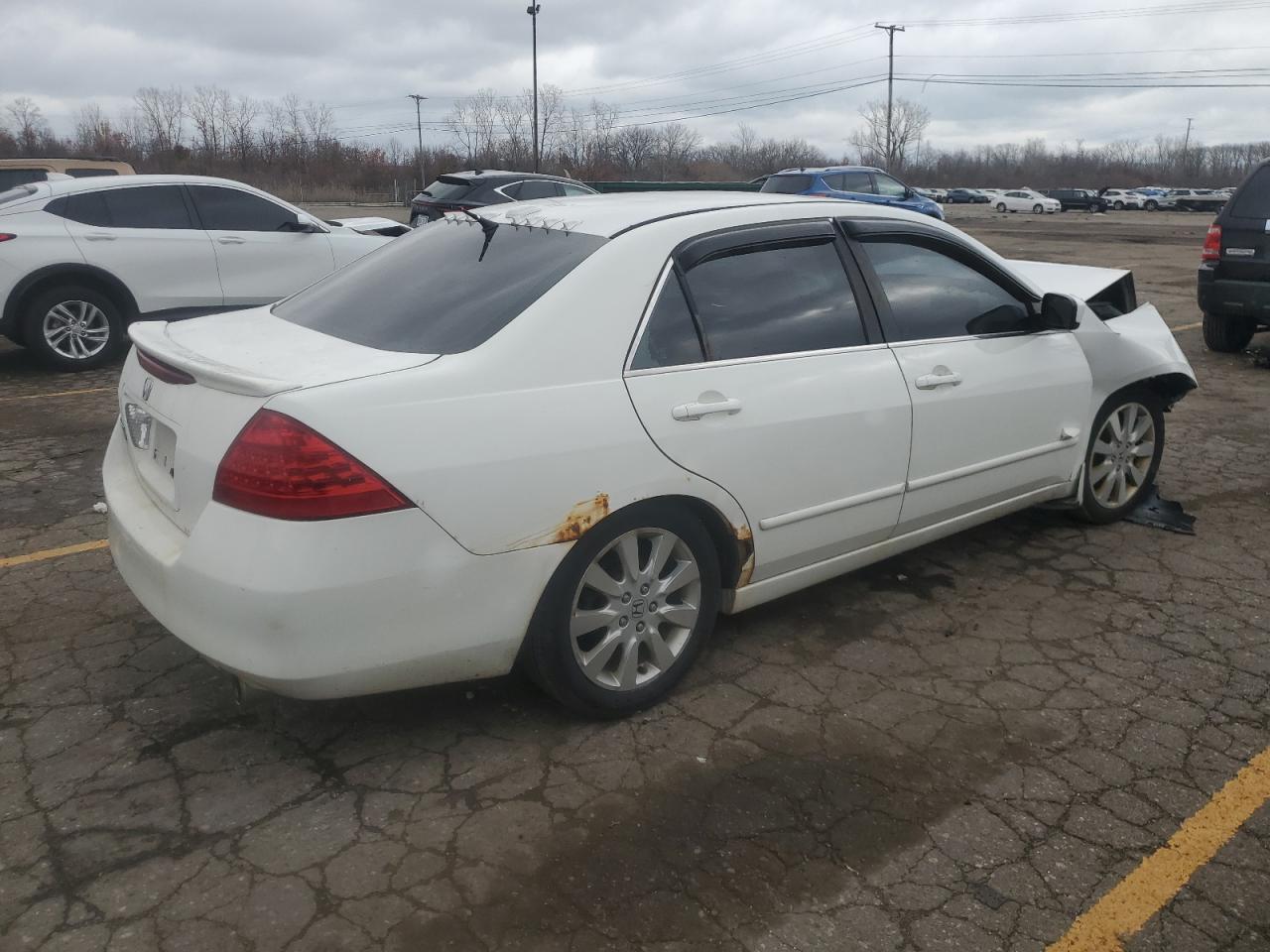2007 Honda Accord VIN 1HGCM66517A077831 Copart auction photo, front end damage thumbnail 3
