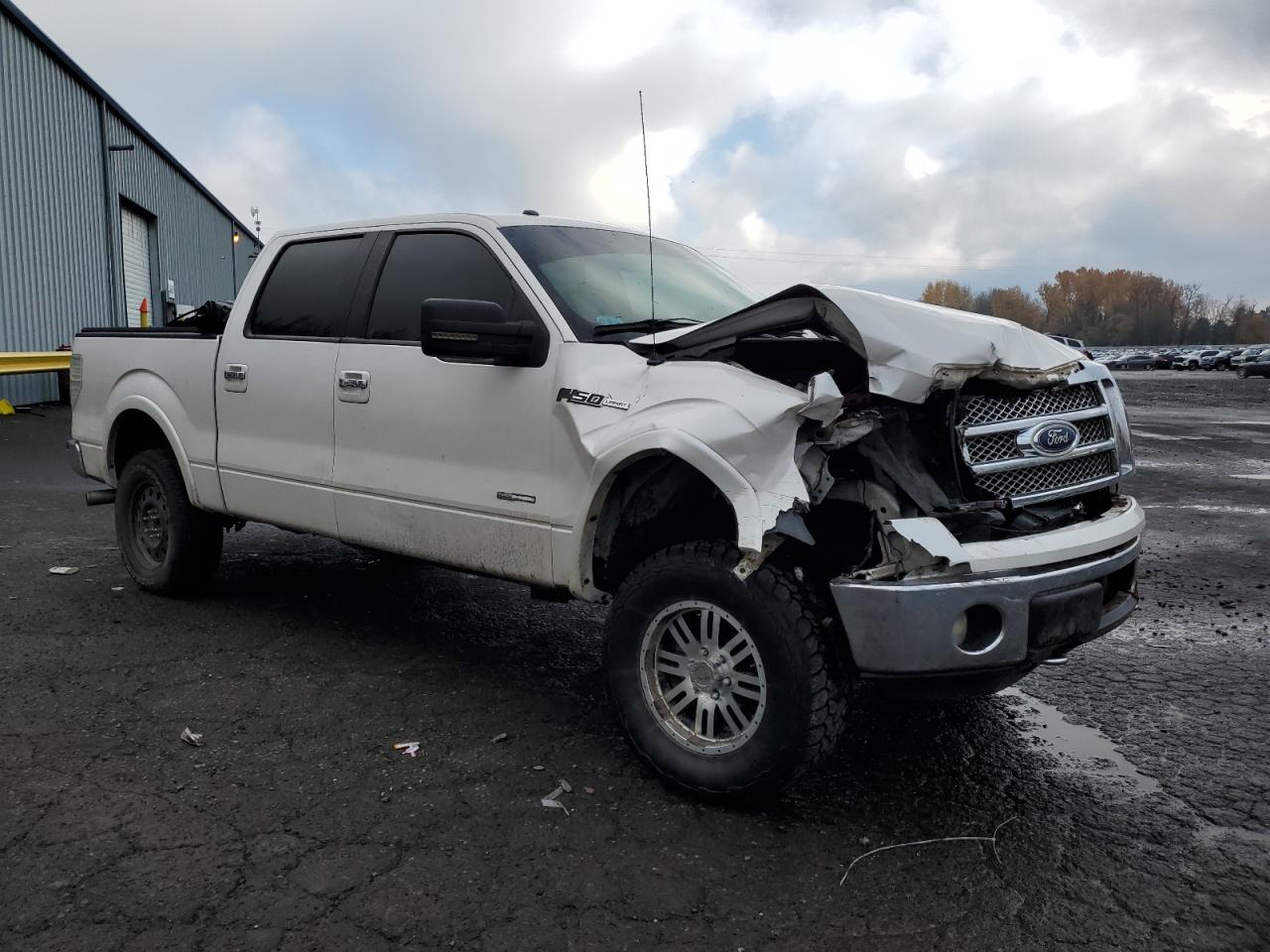 2011 Ford F-150 VIN 1FTFW1ET4BFD15045 Copart auction photo, front end / rear end damage thumbnail 4