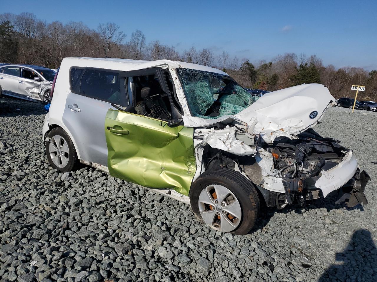 2015 KIA Soul VIN KNDJN2A21F7794587 Copart auction photo, all over damage thumbnail 4