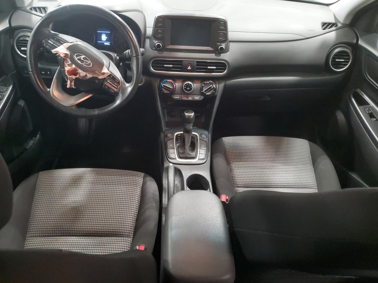 2019 Hyundai Kona VIN KM8K2CAA0KU387149 Copart auction photo, front end damage thumbnail 8