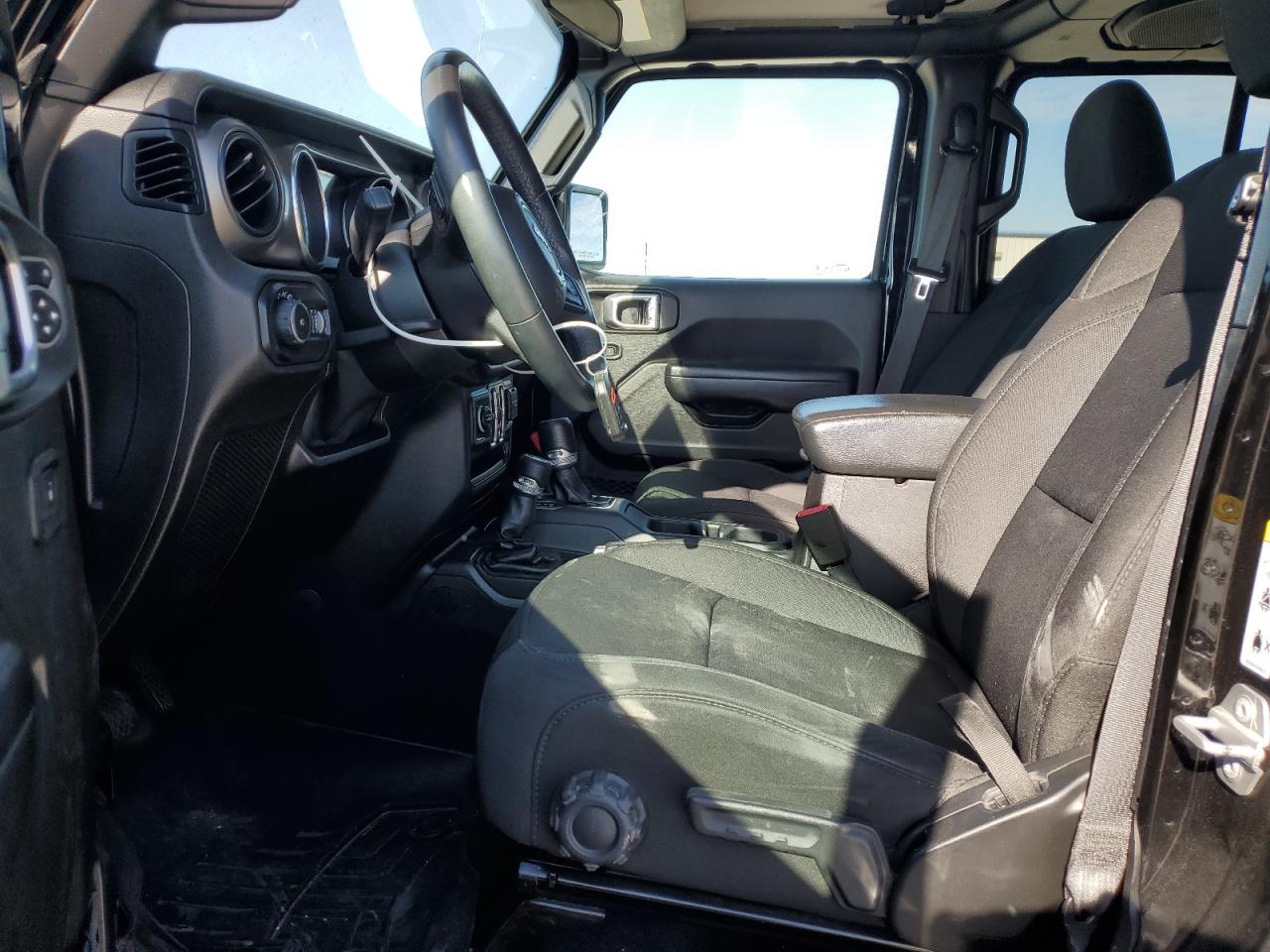 2019 Jeep Wrangler VIN 1C4HJXDNXKW548053 Copart auction photo, burn - engine damage thumbnail 7