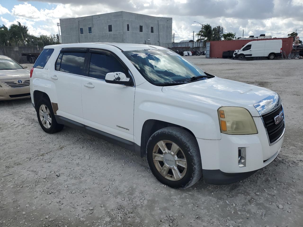2010 GMC Terrain VIN 2CTALBEW3A6236174 Copart auction photo, minor dent/scratches damage thumbnail 4