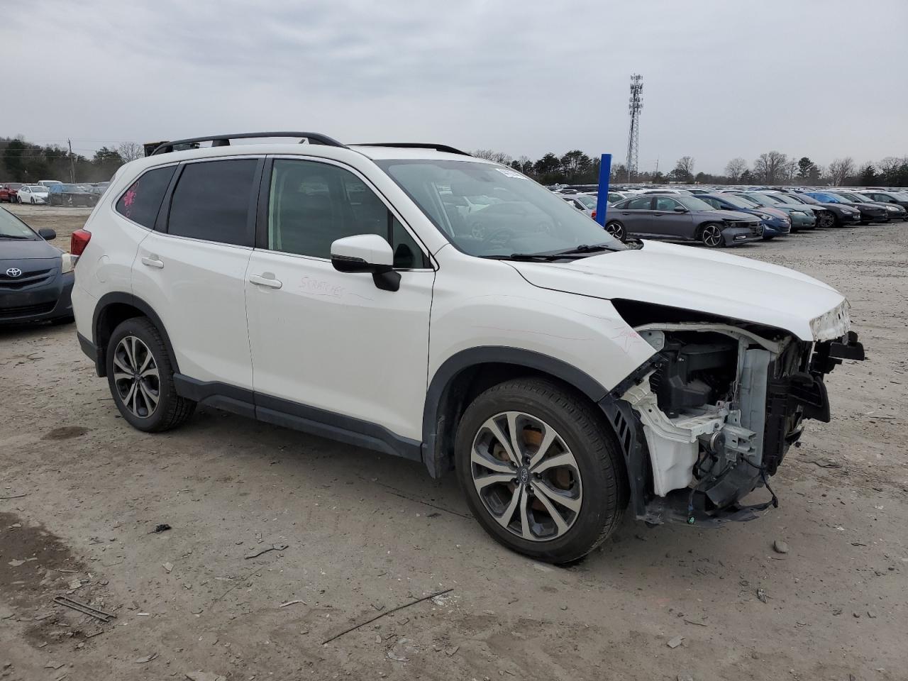 2019 Subaru Forester VIN JF2SKAUC6KH568918 Copart auction photo, front end damage thumbnail 4
